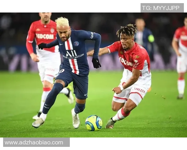 内马尔带伤出战，巴黎圣日耳曼客场险胜摩纳哥，法甲榜首守住